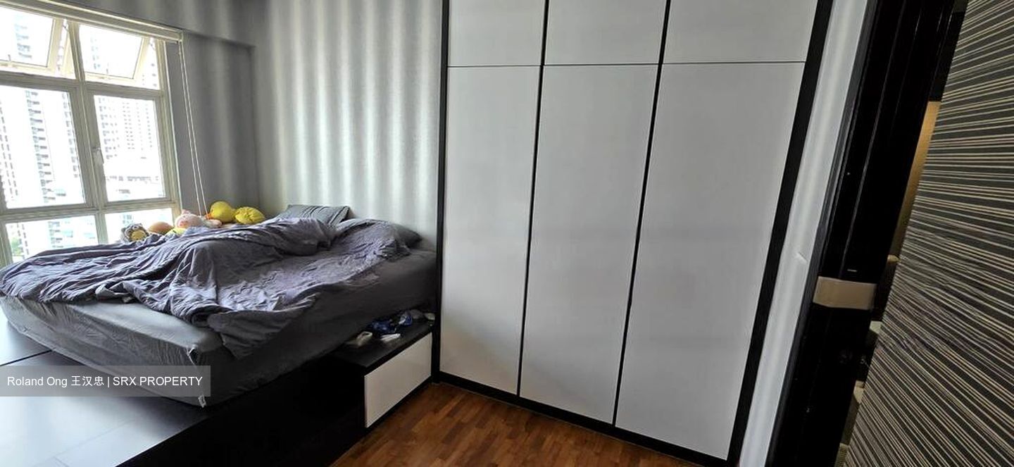 Oleander Towers (D12), Apartment #483973131